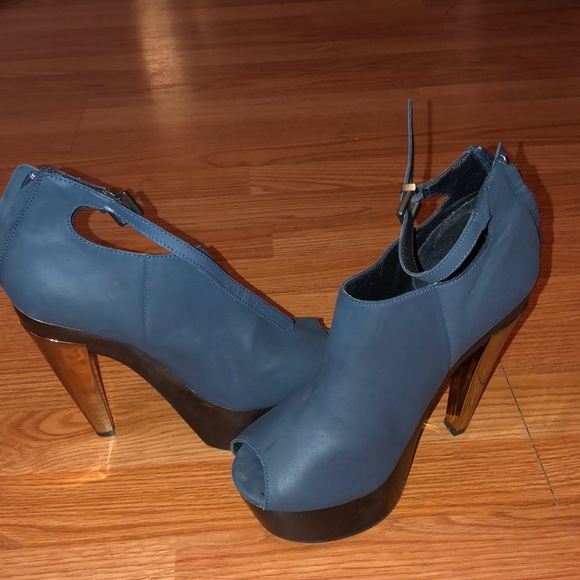 MESSECA NEW YORK shoes - Picture 2 of 8